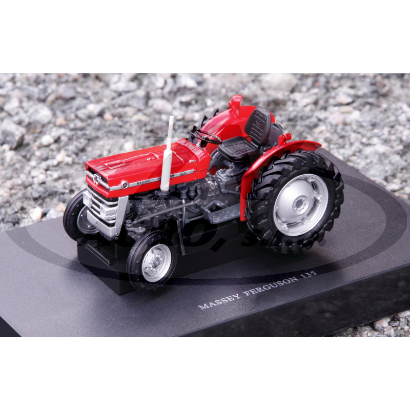 Massey Ferguson 135 - bez kabiny